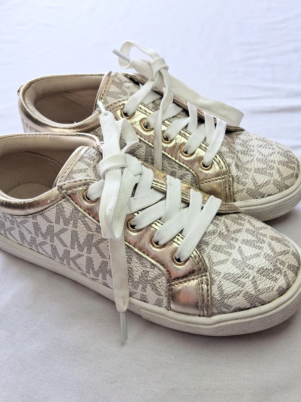 Michael Kors Kids' Gold Logo Lace-Up Sneakers Size 13